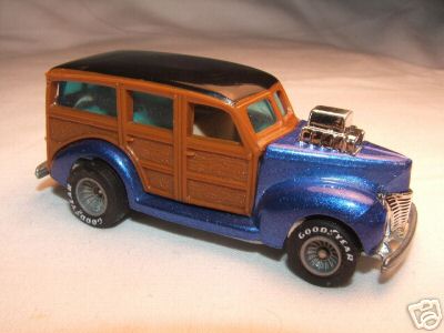 Hot Wheels 2013 HW Road Trippin State Route 360 '40s Woodie Diecast Car 6/32 for sale online