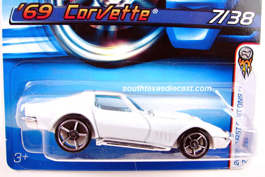 thumbnail image 2 of Hot Wheels 2006-007 First Editions 7/38 '69  1969  Corvette Red 1 64 Scale 2 of 14